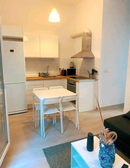 Apartamento En La Playa Las Arenas +Wifi+Ac Valencia Exterior foto